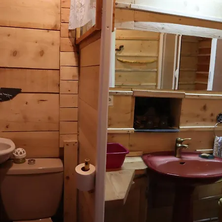 La Verte Salamandre Отель типа 